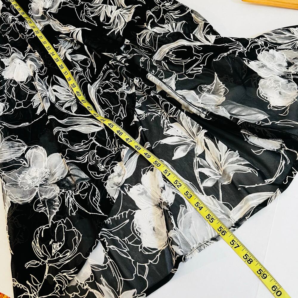 R&M Richards Floral Print Sleeveless High Low Maxi Dress Size 4P lack Multi - Picture 6 of 7